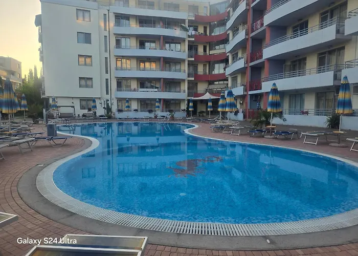 Apartament In Plaza *